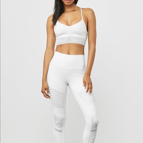 ALO Yoga Pants - Alo High-Waist Moto Legging. White. Size Medium